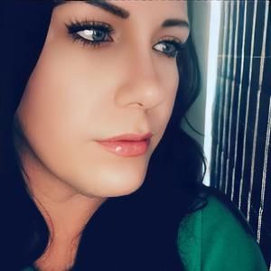 Meet your Posher, Katrina